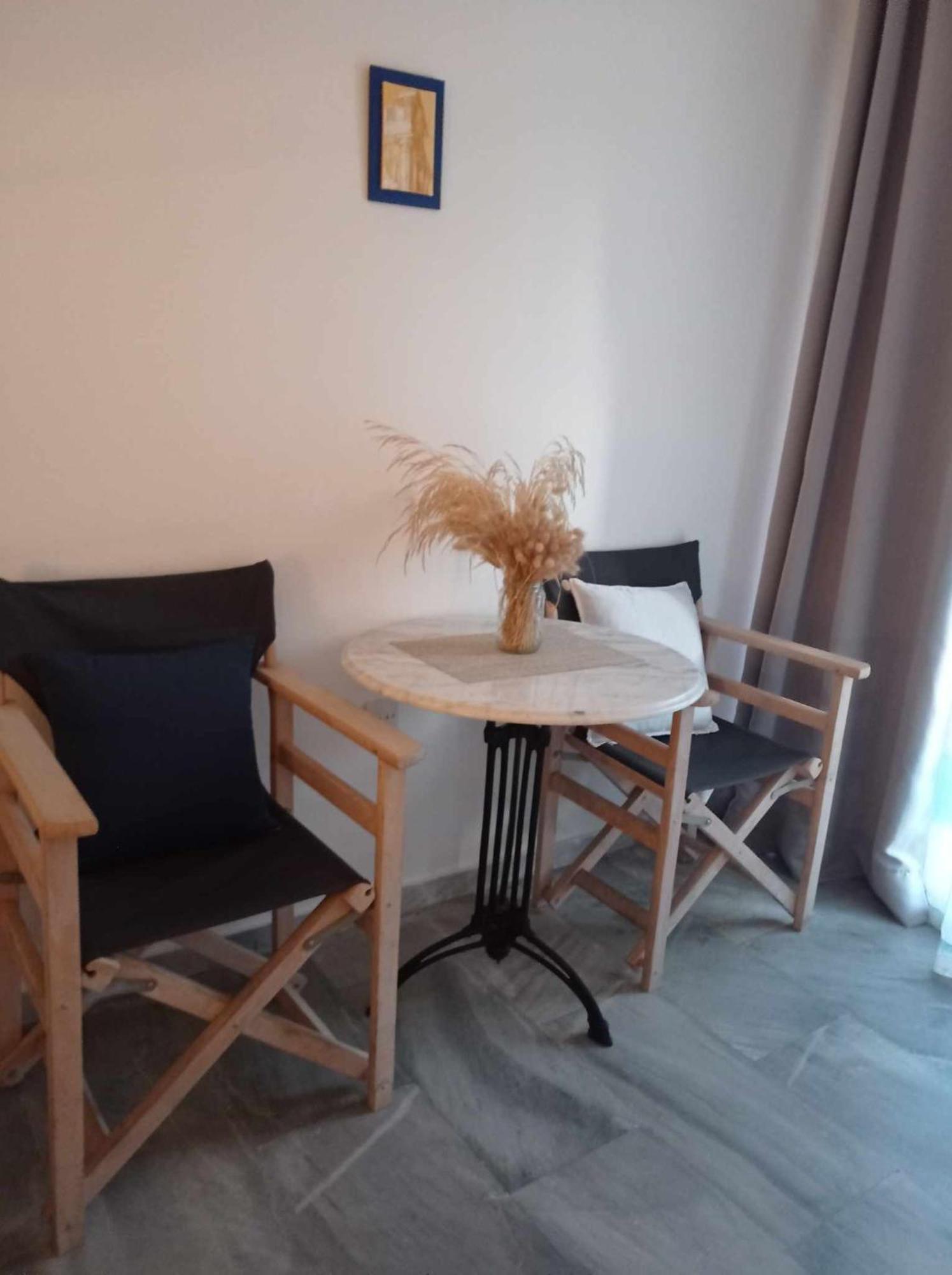Kantouni Guest House By The Sea Batsi  Bagian luar foto